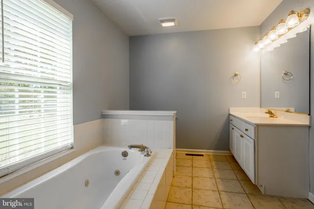 $500,000 | 5709 Royal Mile Boulevard, Salisbury, MD 21801