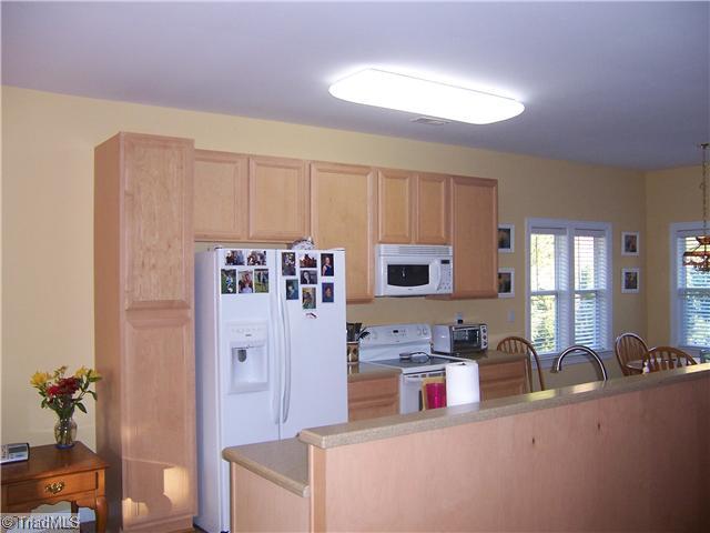 118 Idlewild Road Advance, NC 27006 - Photo 6 of 16 Kitchen.