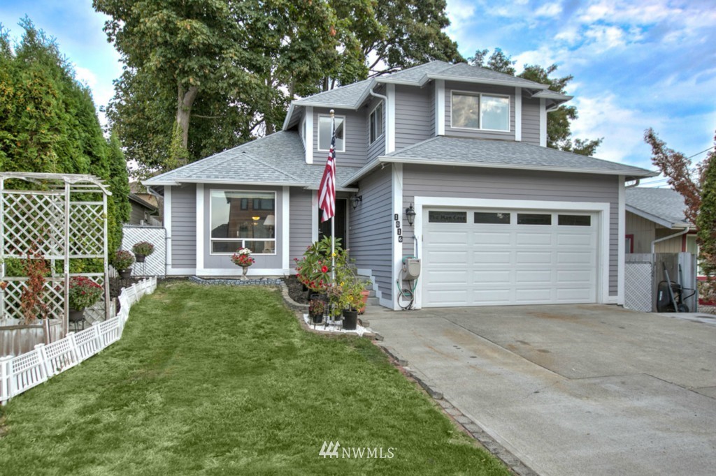 1016 North 28th Place Renton, WA 98056 - Photo 1 of 20 Gallery Image 1