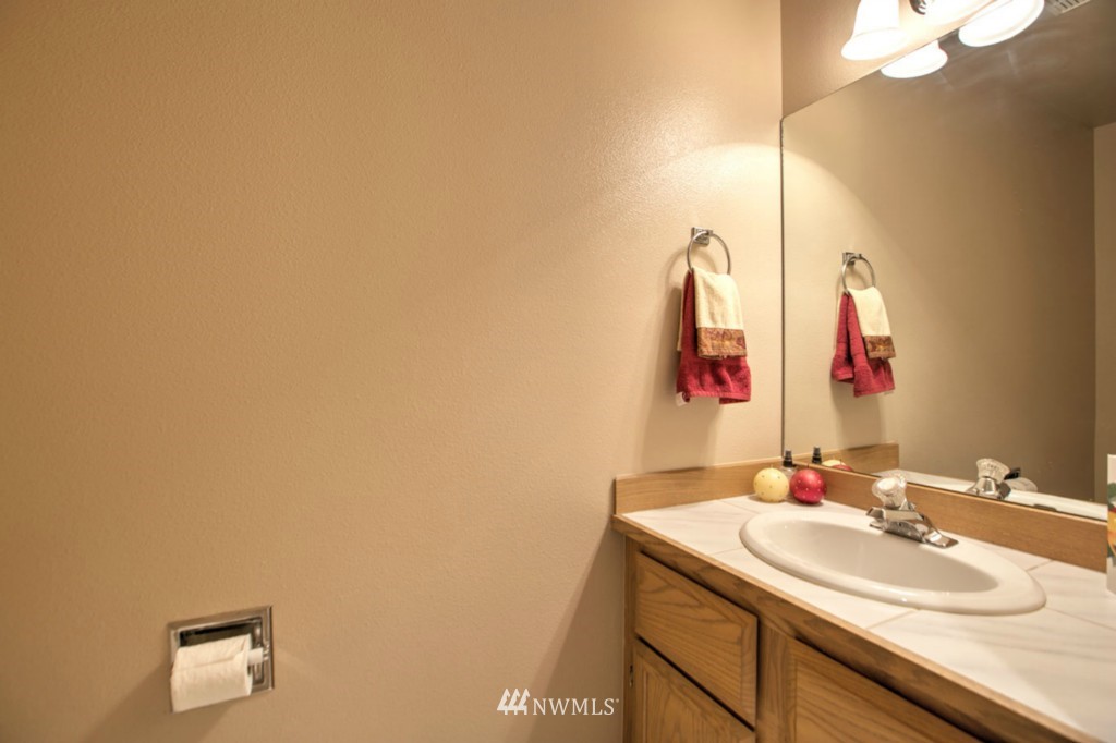 1016 North 28th Place Renton, WA 98056 - Photo 15 of 20 Gallery Image 15