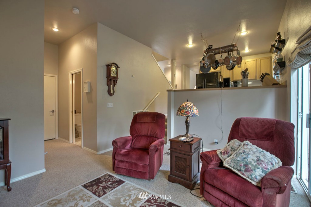 1016 North 28th Place Renton, WA 98056 - Photo 8 of 20 Gallery Image 8