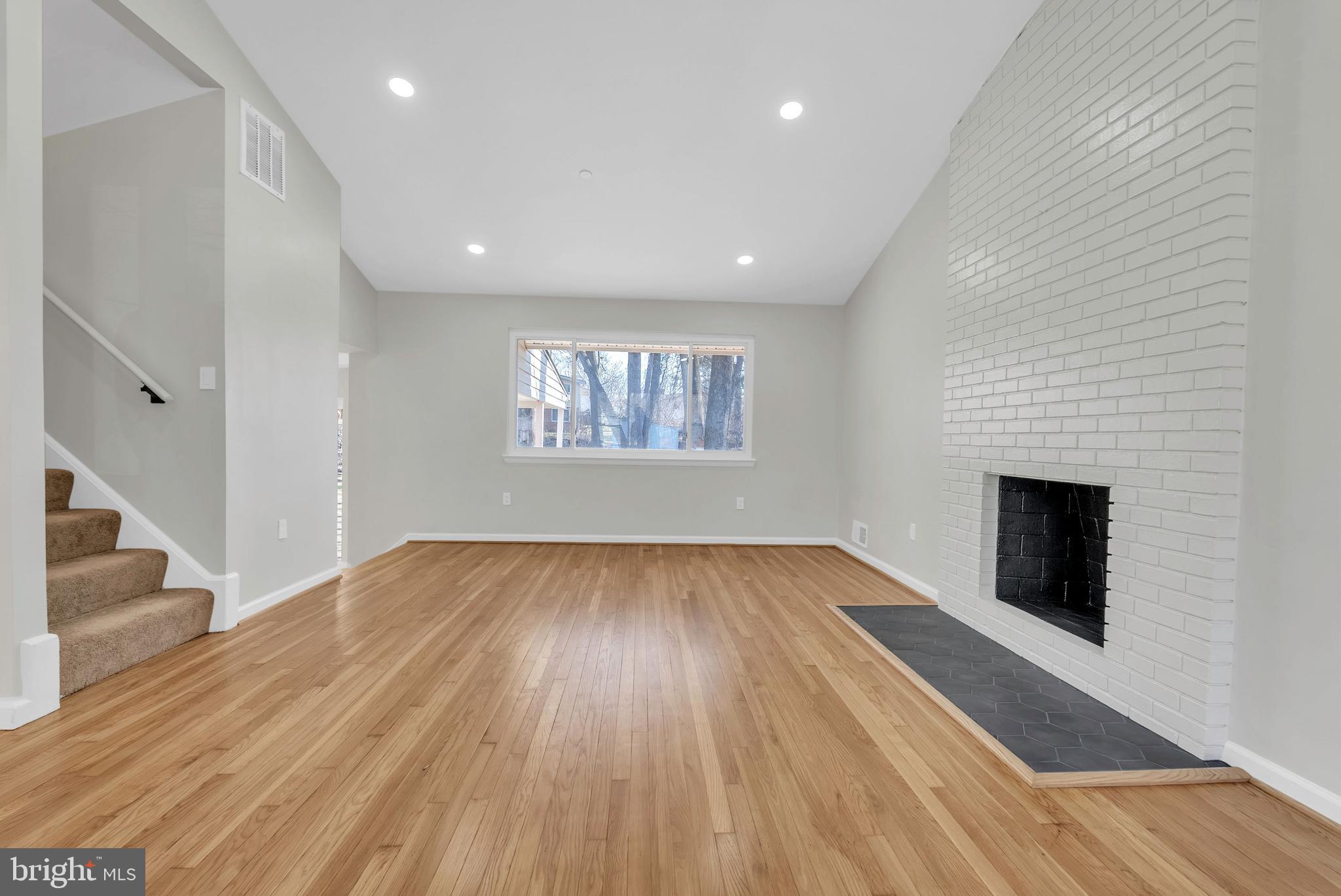 616 Hyde Road Silver Spring, MD 20902 - Photo 19 of 41