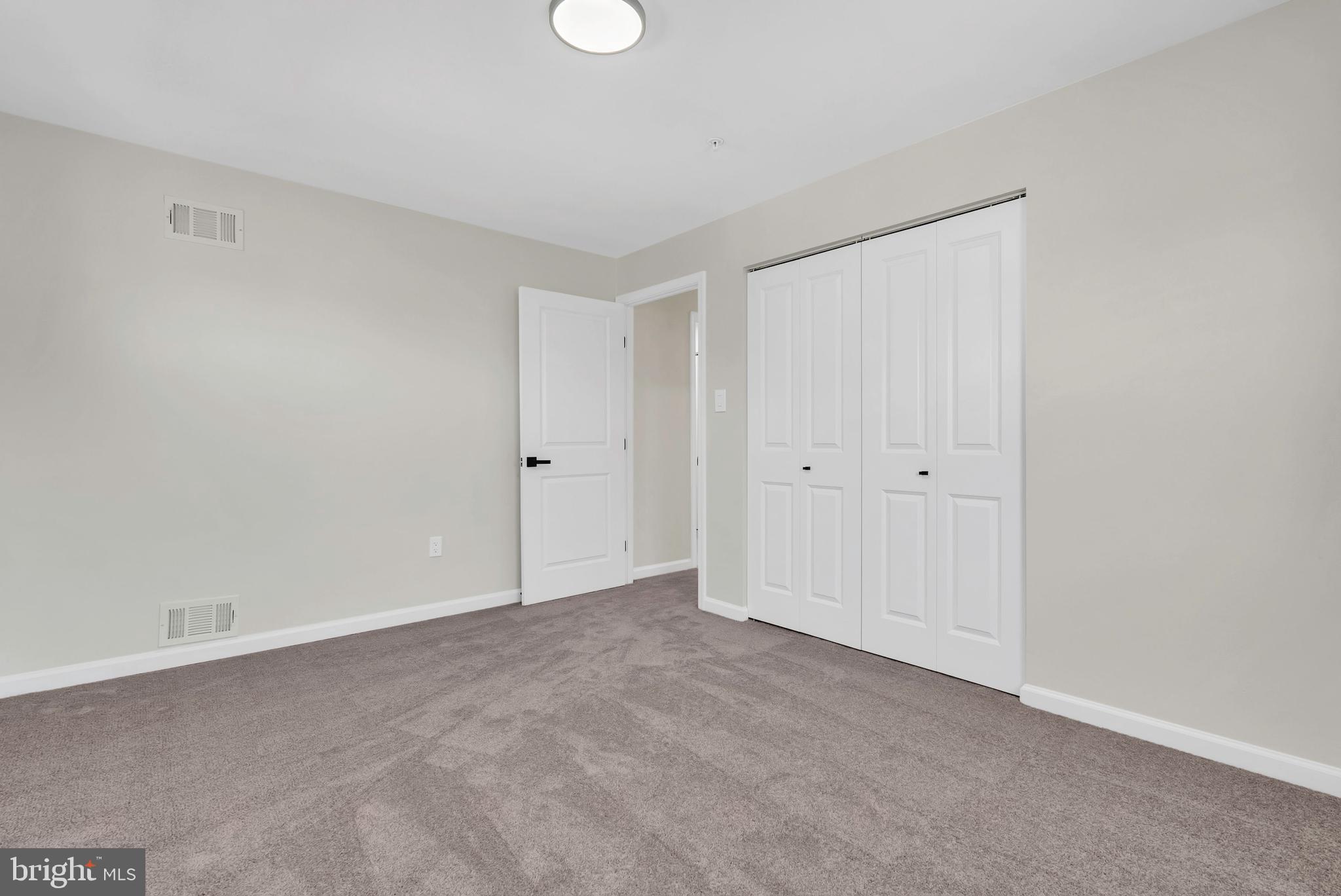 616 Hyde Road Silver Spring, MD 20902 - Photo 27 of 41