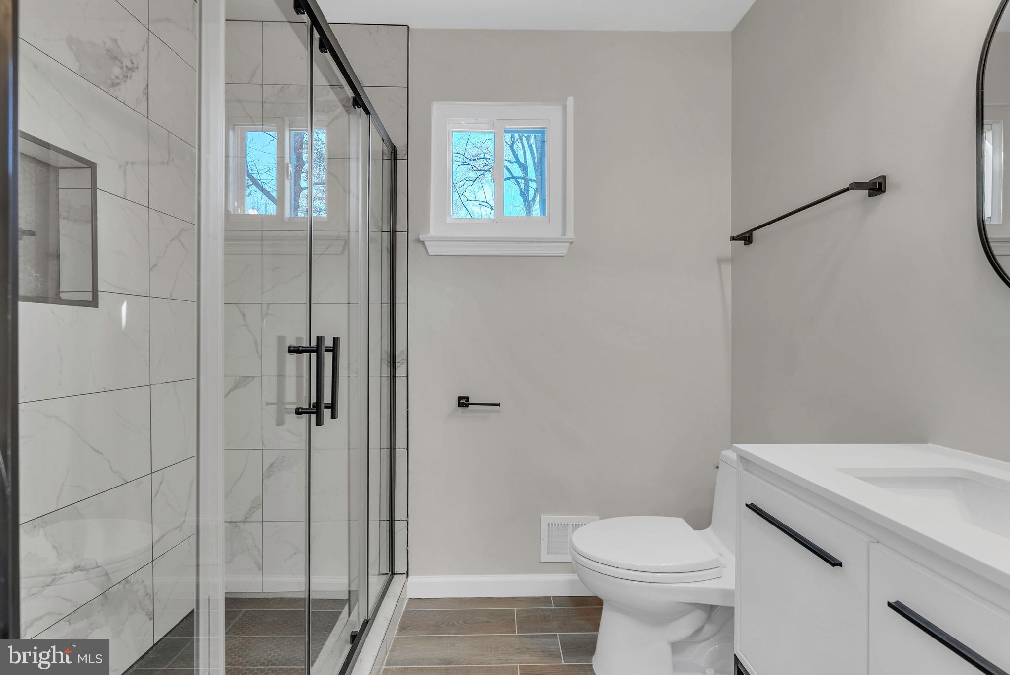 616 Hyde Road Silver Spring, MD 20902 - Photo 30 of 41