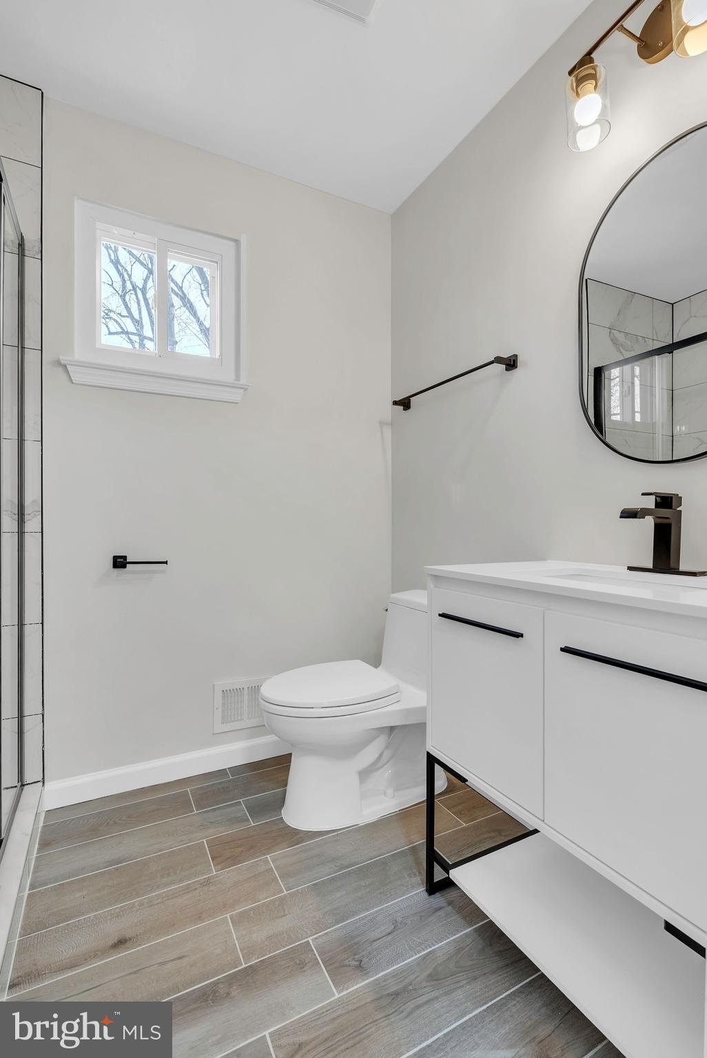 616 Hyde Road Silver Spring, MD 20902 - Photo 31 of 41