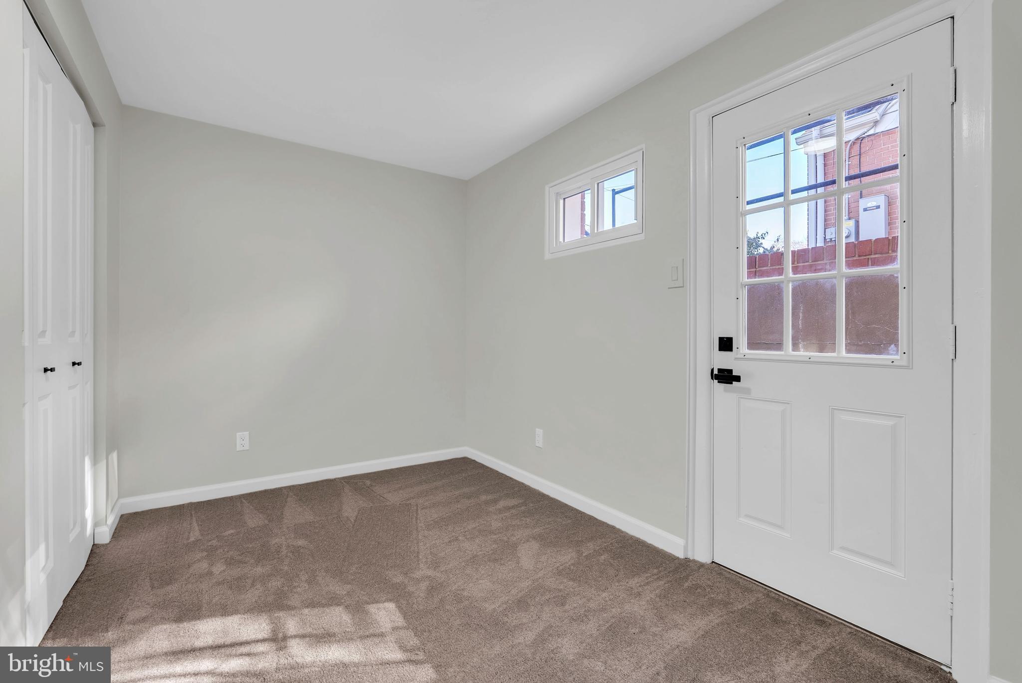 616 Hyde Road Silver Spring, MD 20902 - Photo 35 of 41