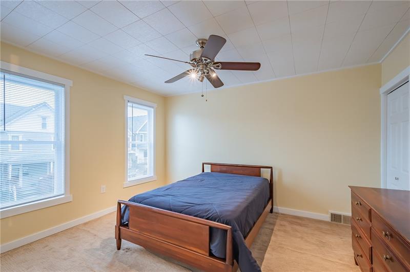 615 Spring Street Latrobe, PA 15650 - Photo 11 of 19 Gallery Image 11