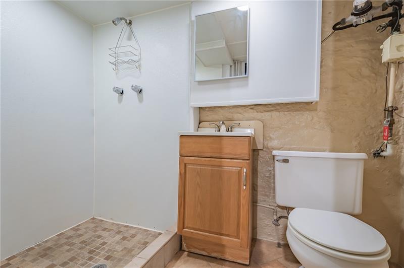 615 Spring Street Latrobe, PA 15650 - Photo 15 of 19 Gallery Image 15