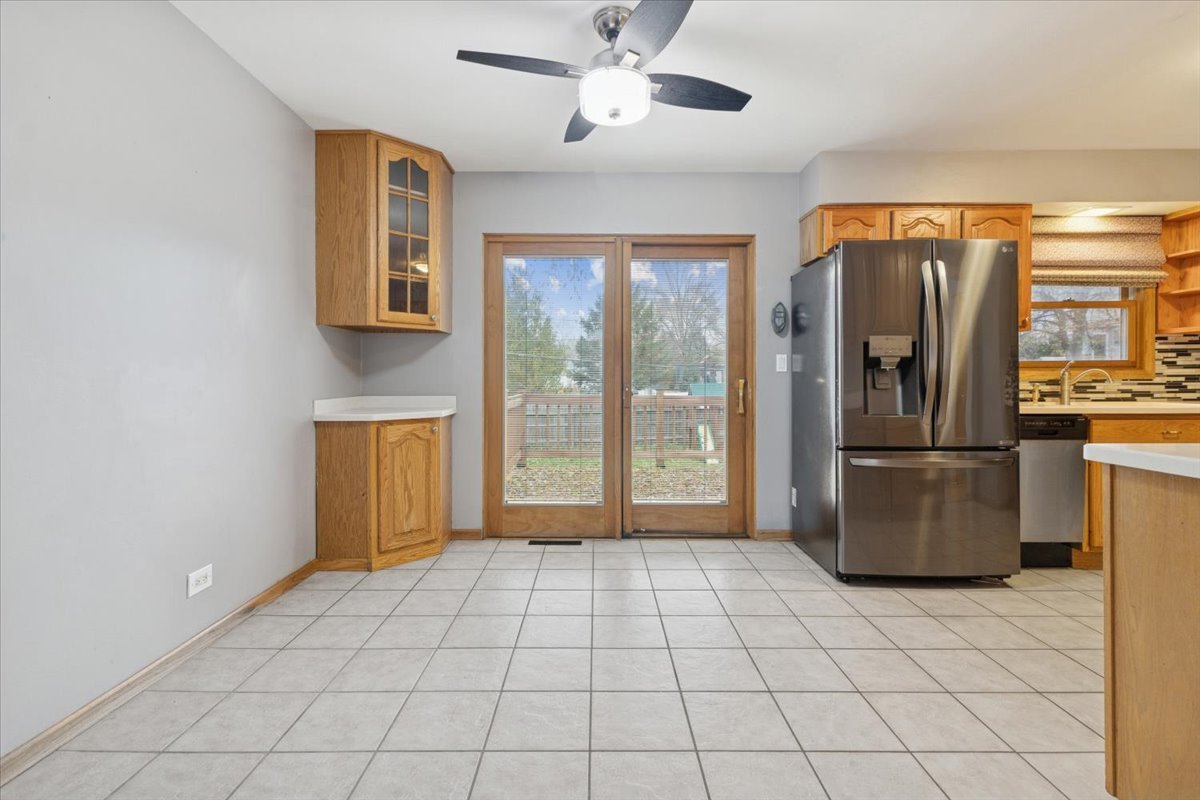 26-w028 Prairie Avenue Wheaton, IL 60187 - Photo 11 of 28 a view of a storage & utility room