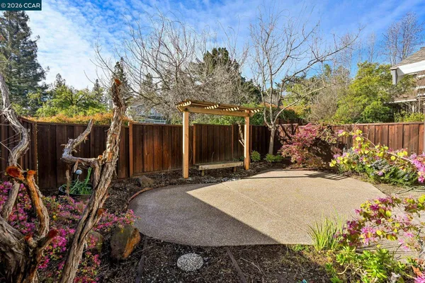 $3,850 | 52 Garden View Lane, Pleasant Hill, CA 94523