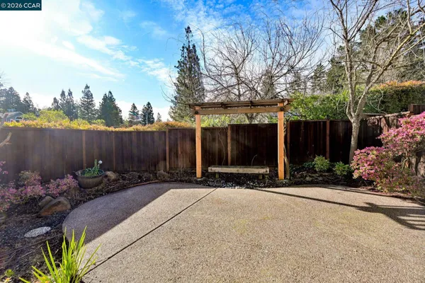 $3,850 | 52 Garden View Lane, Pleasant Hill, CA 94523