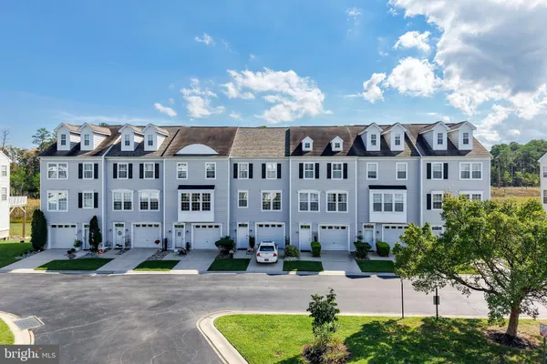 $329,900 | 35811 South Gloucester Circle, Millsboro, DE 19966