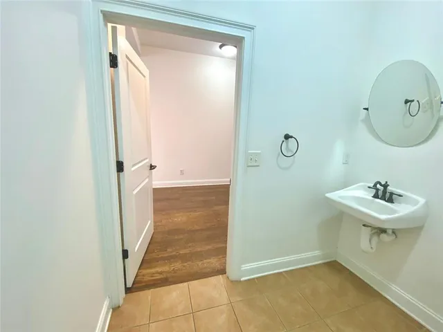 $2,900 | 3824 Highlands Parkway Southeast, Unit 9, Smyrna, GA 30082