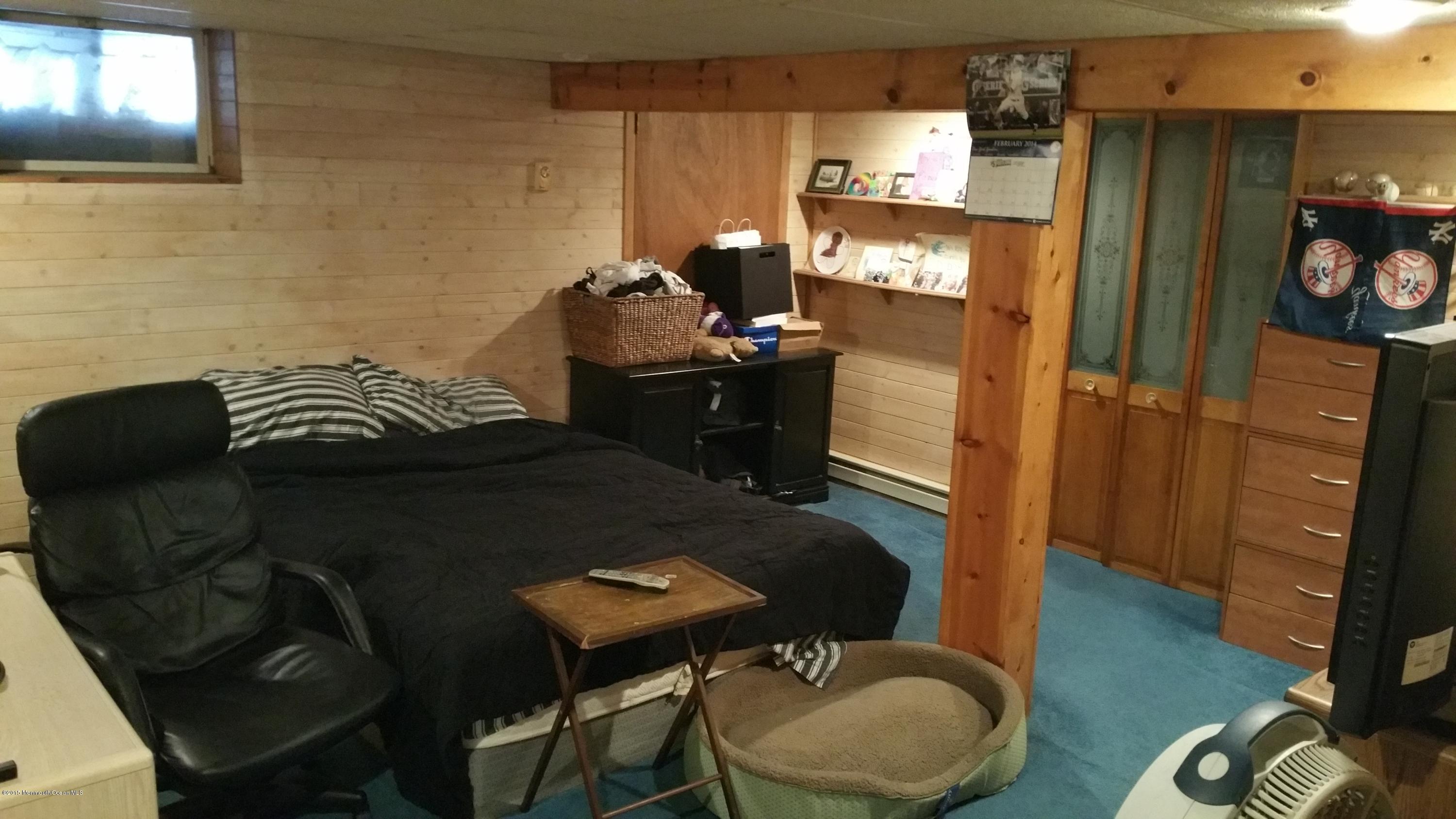 218 Wayside Road Neptune Township, NJ 07753 - Photo 8 of 14 20150303_073250.jpg