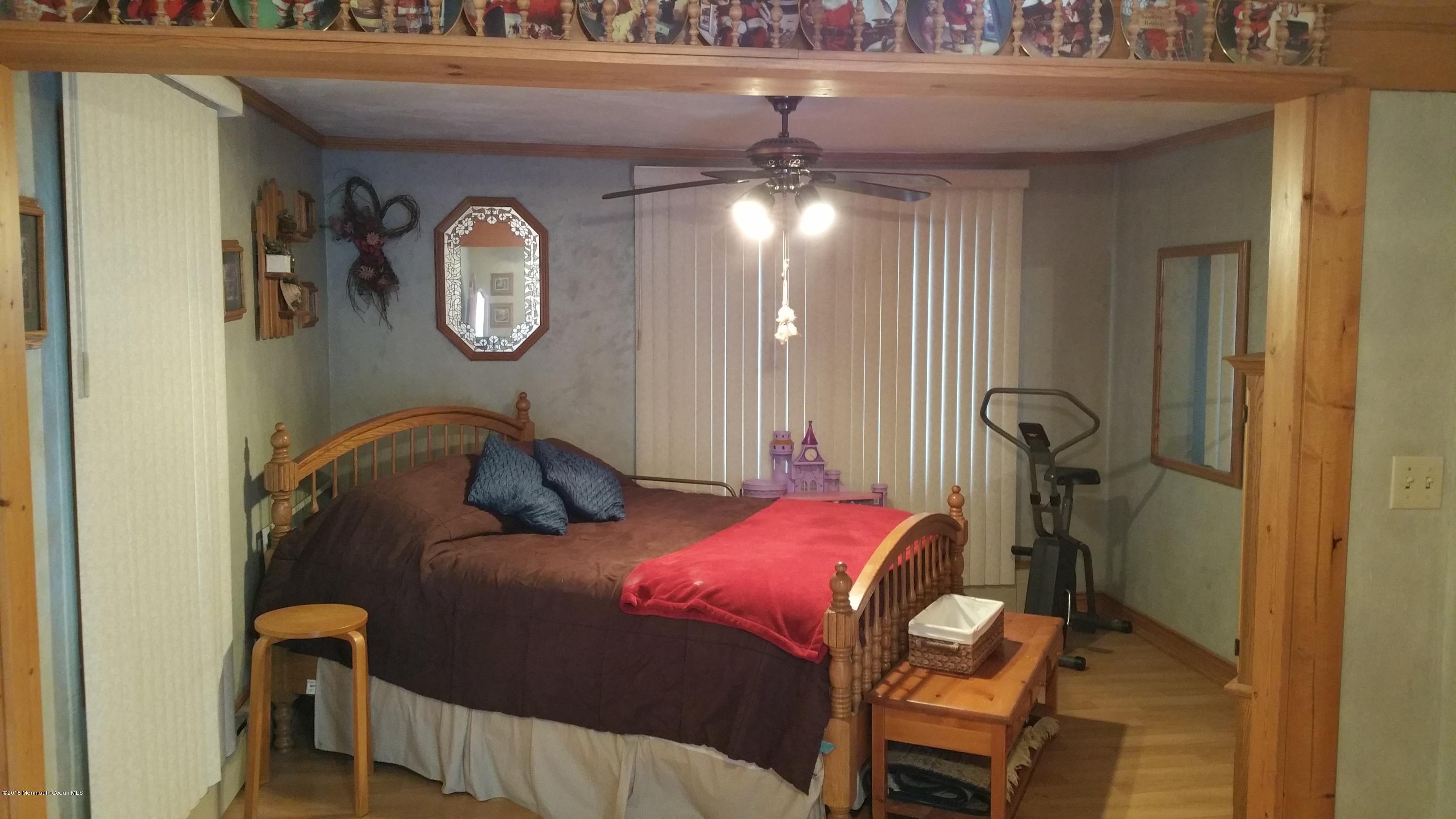 218 Wayside Road Neptune Township, NJ 07753 - Photo 9 of 14 20150301_162706.jpg