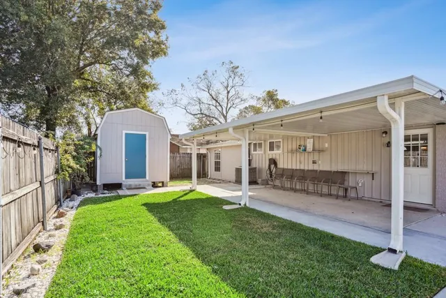 $261,500 | 8127 Karen Street, Metairie, LA 70003