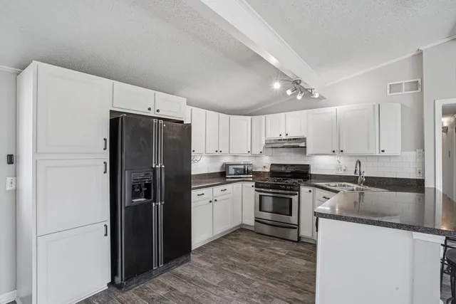 $261,500 | 8127 Karen Street, Metairie, LA 70003