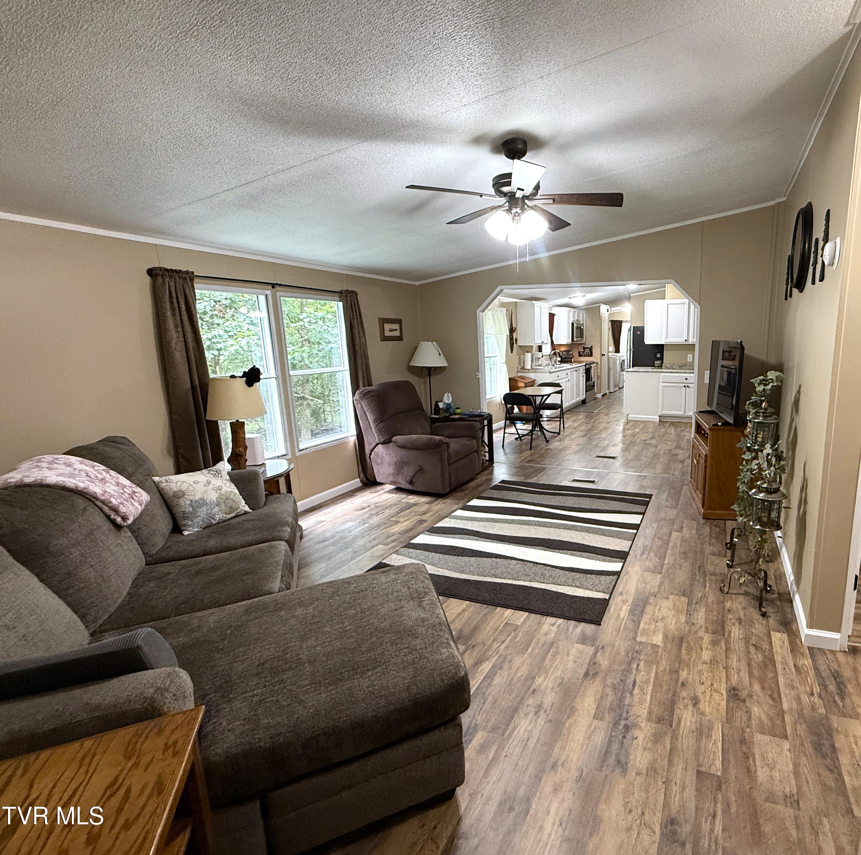 410 Angel Way Newport, TN 37821 - Photo 15 of 35 15