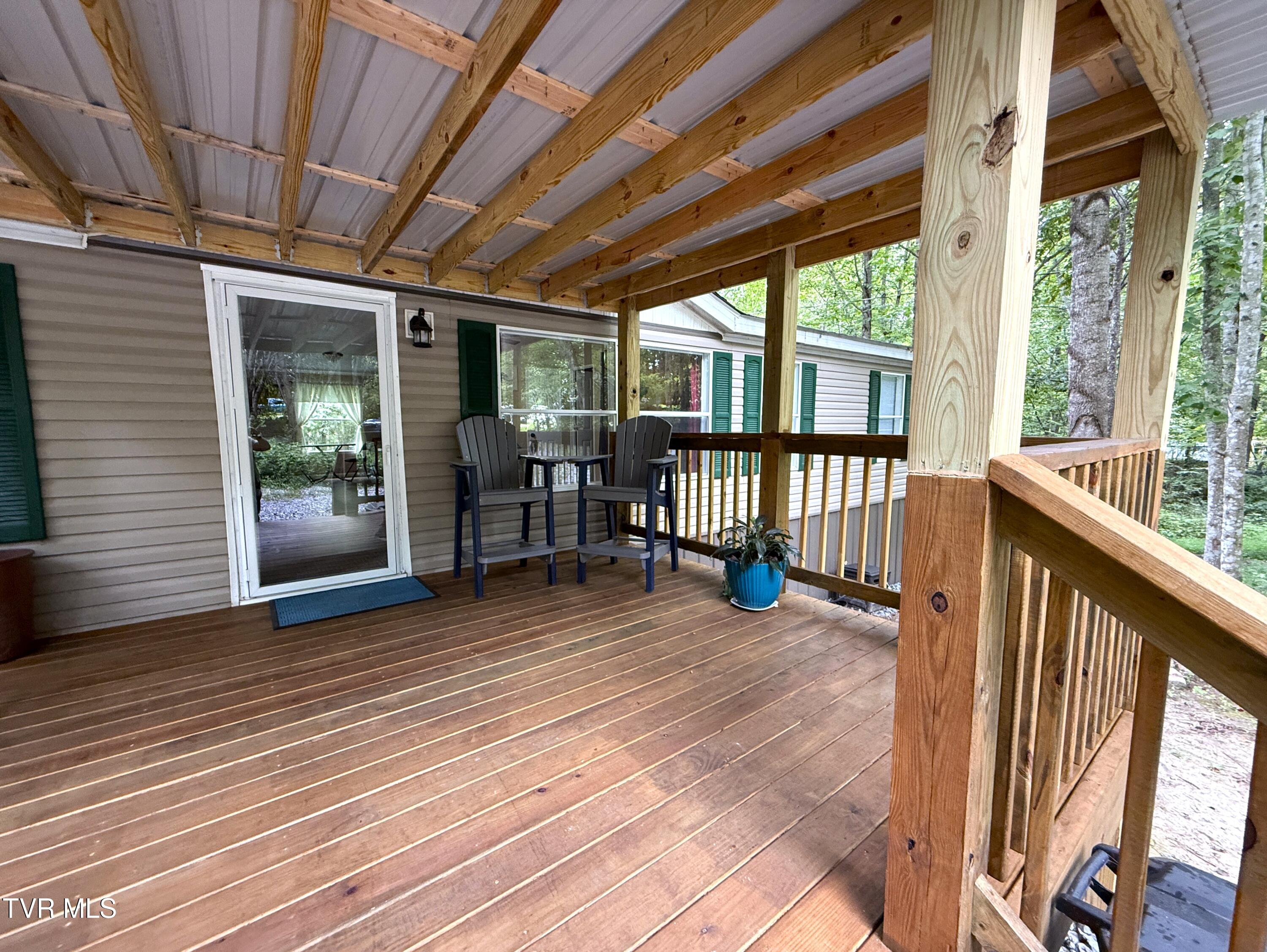 410 Angel Way Newport, TN 37821 - Photo 3 of 35 3