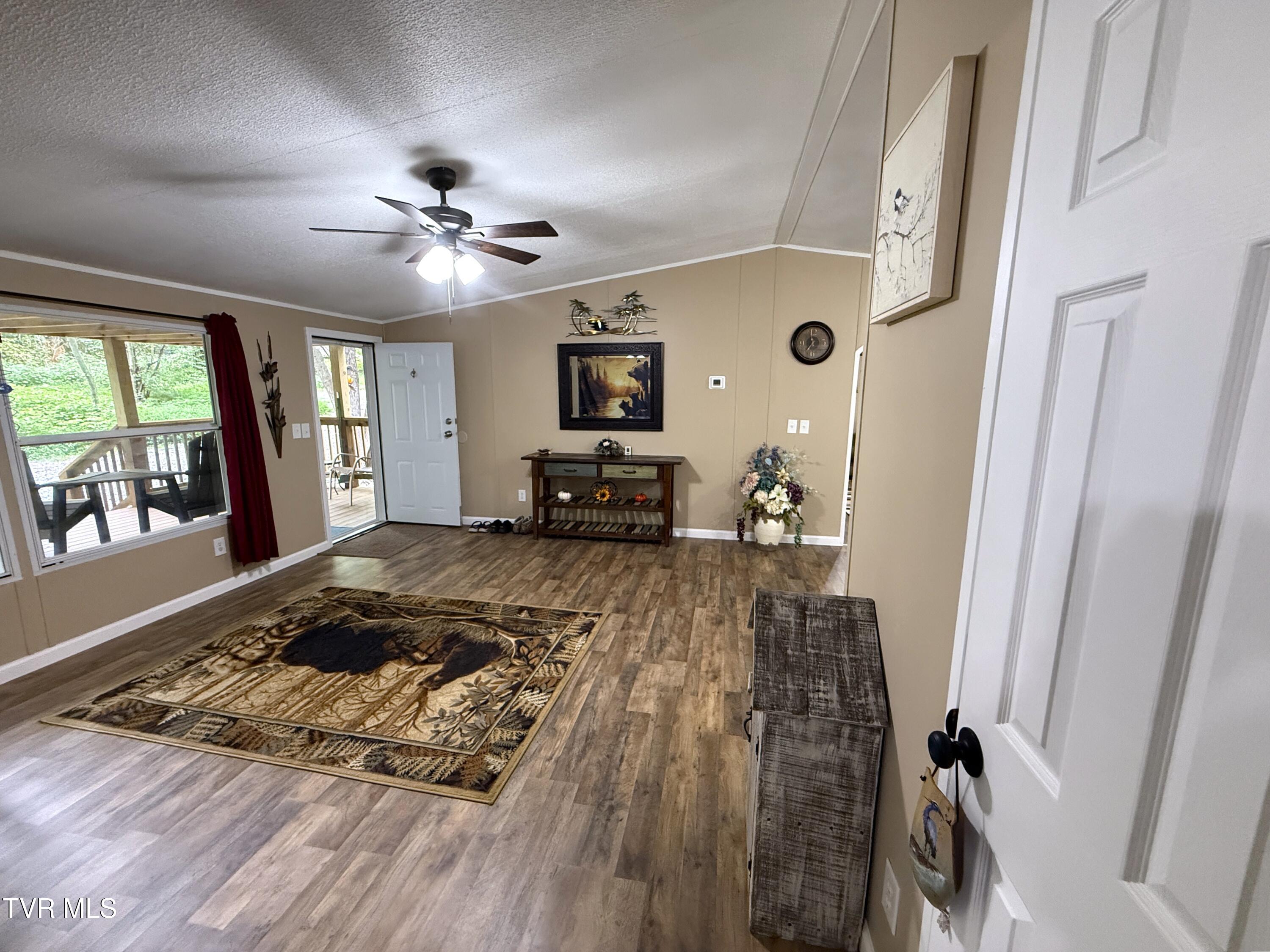410 Angel Way Newport, TN 37821 - Photo 10 of 35 10