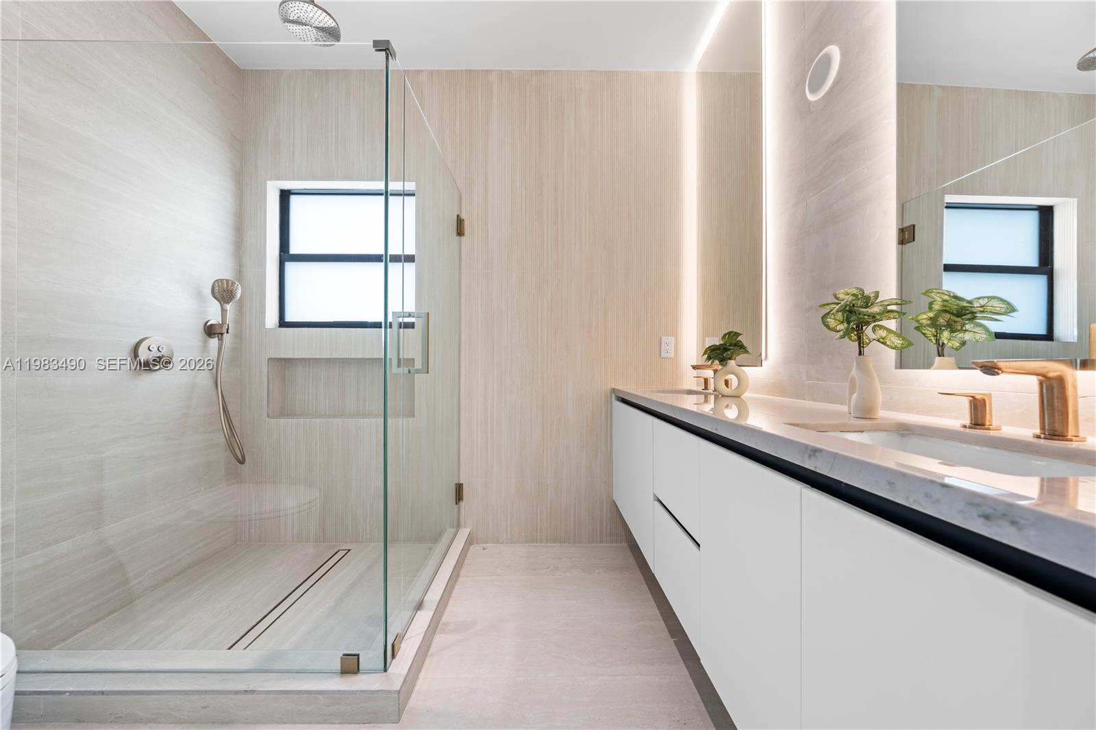 3187 Southwest 23rd Street Miami, FL 33145 - Photo 27 of 42