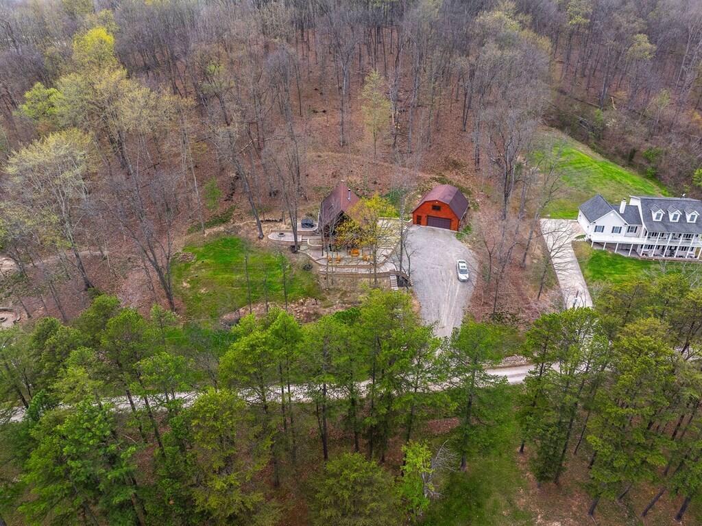 706 Debord Road Waverly, OH 45690 - Photo 9 of 68 9
