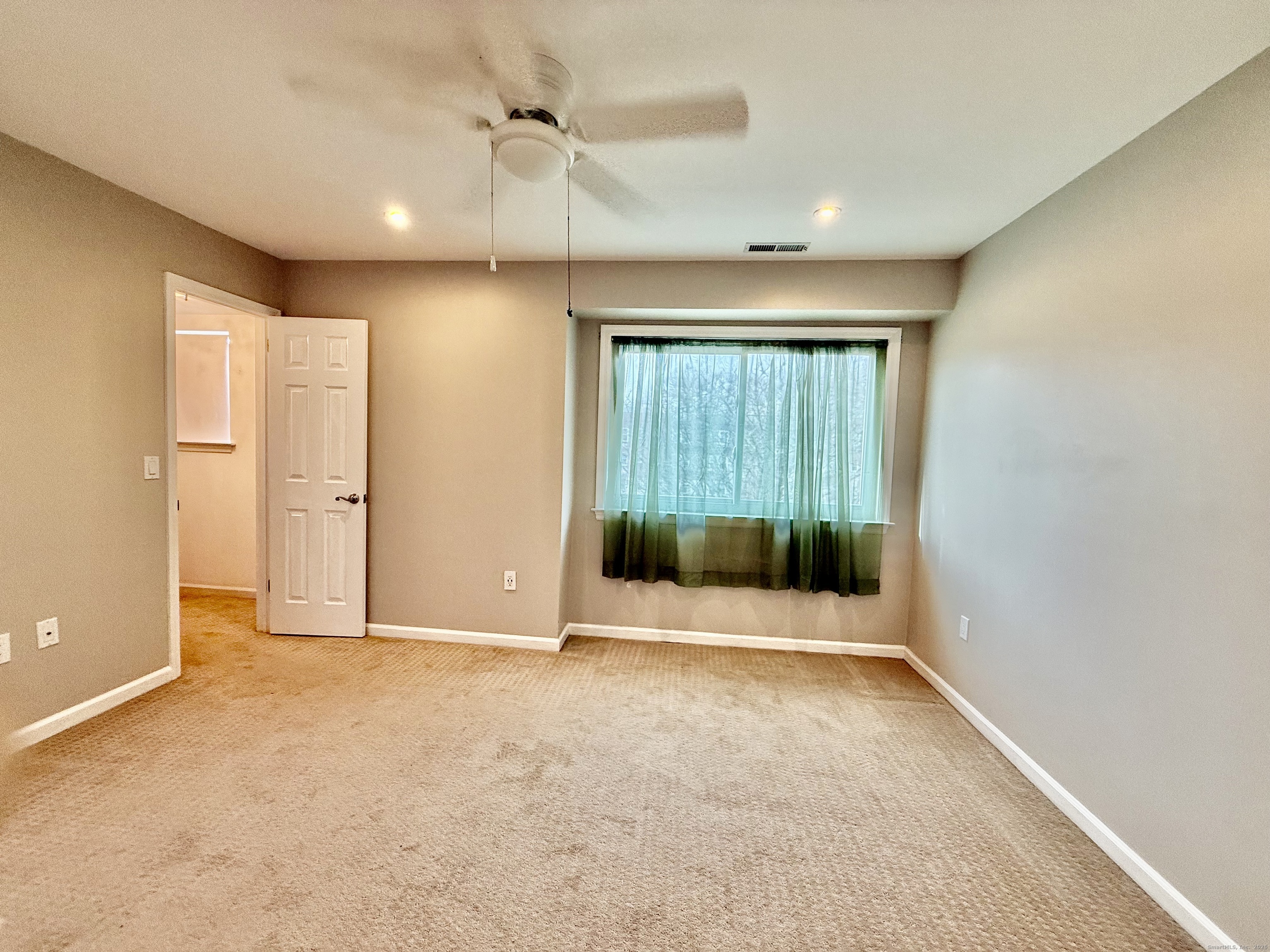1900 Summer Street, Unit 15 Stamford, CT 06905 - Photo 23 of 34 2nd Bedroom: Good Size Ensuite Bedroom with Full Bath and Walk-In Closet
