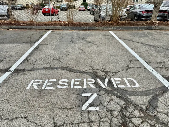 $3,475 | 1900 Summer Street, Unit 15, Stamford, CT 06905