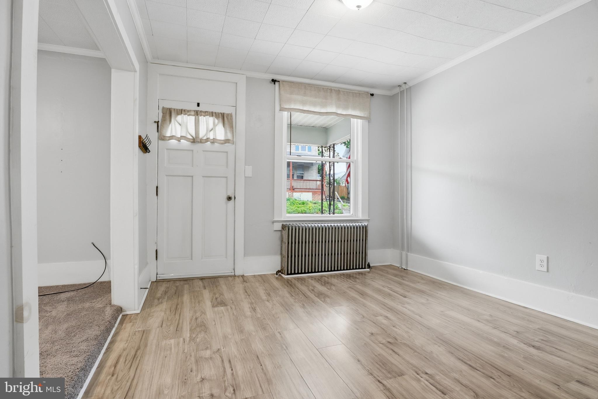 105 East Maple Street Dallastown, PA 17313 - Photo 8 of 54