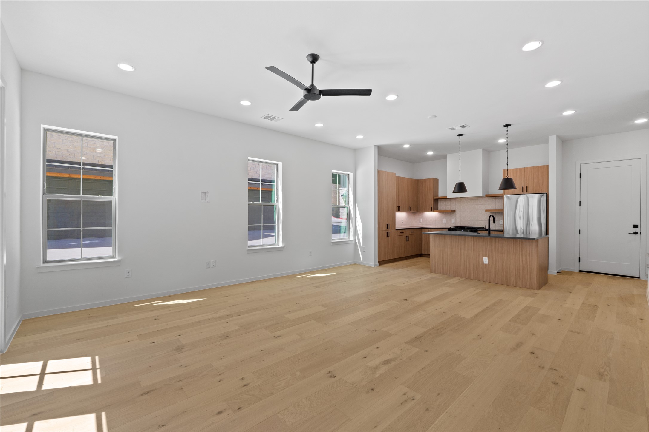 3500 Pecan Springs Road, Unit 16 Austin, TX 78723 - Photo 13 of 31