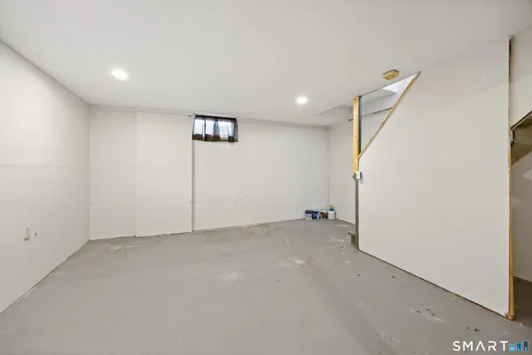 $219,900 | 148 Westbury Park Road, Unit C, Watertown, CT 06795