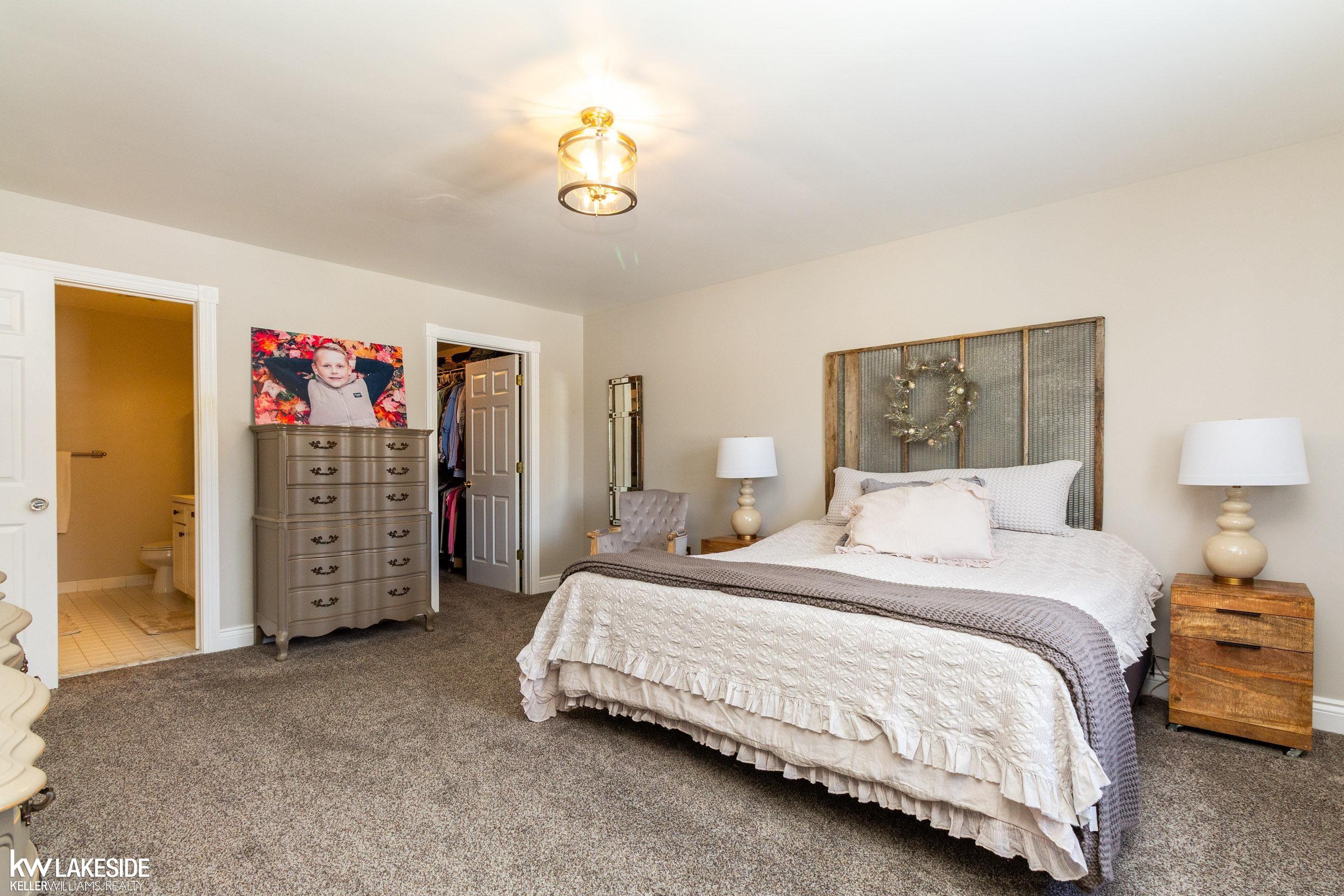 1771 East Romeo Road Leonard, MI 48367 - Photo 23 of 52 50129601-a438e4e3-208f-45fb-bab1-4d38ead10bc0.JPG