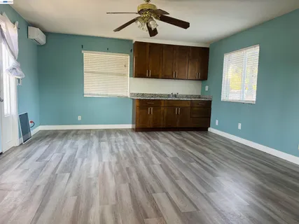 $948,000 | 2102 Overhill Road, Concord, CA 94520