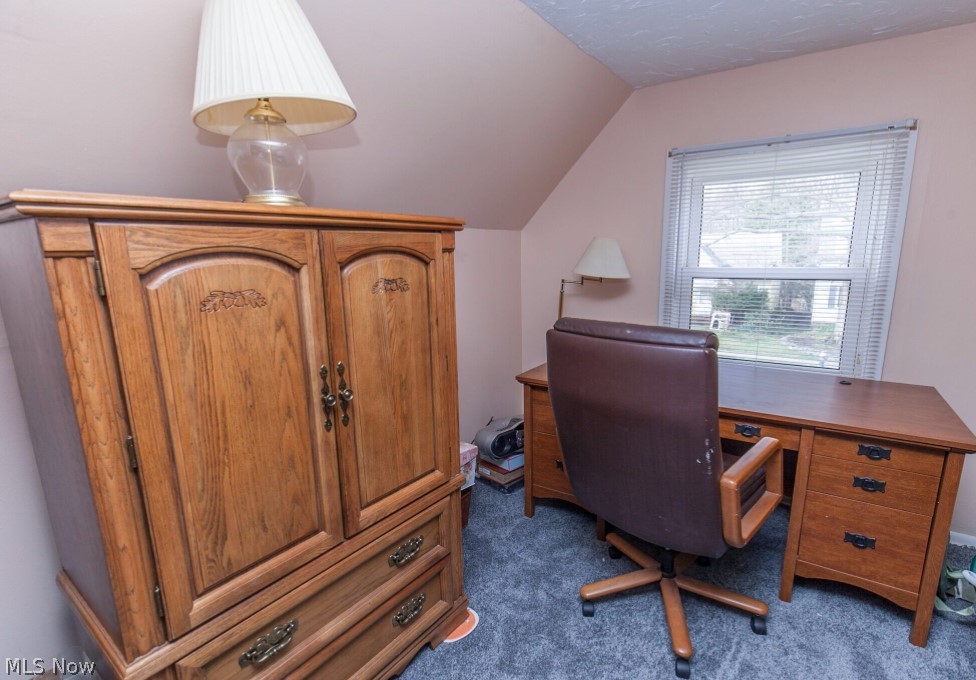 4564 Emerson Road Cleveland, OH 44121 - Photo 15 of 18