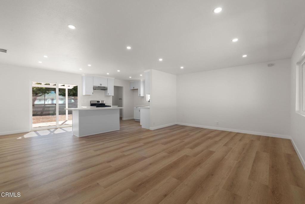 840 Morro Way Oxnard, CA 93033 - Photo 5 of 31 morro 5