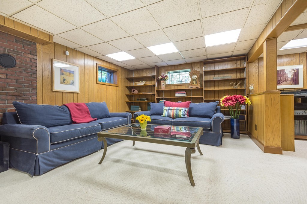 70 Lovejoy Road Andover, MA 01810 - Photo 22 of 28 Gallery Image 22