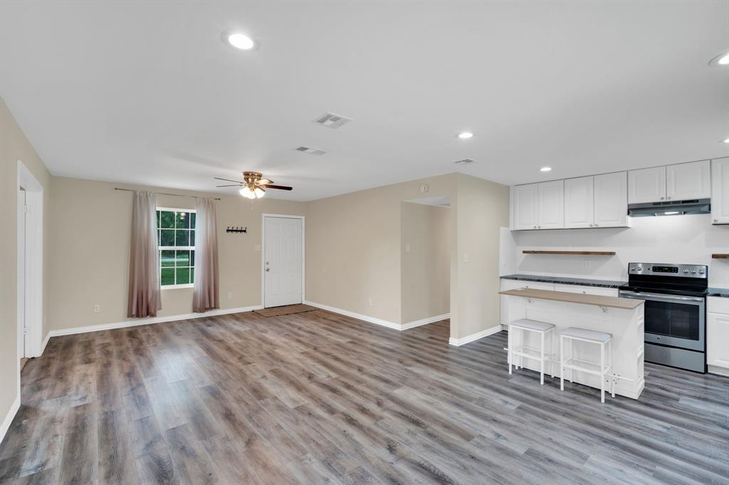 808 Gibson Road Waxahachie, TX 75165 - Photo 15 of 25
