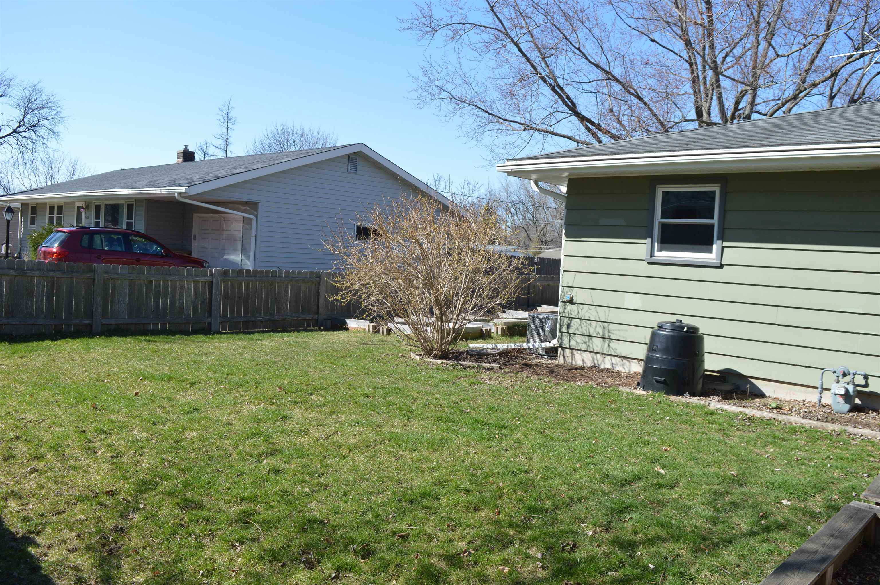1002 Ellen Avenue Madison, WI 53716 - Photo 21 of 25