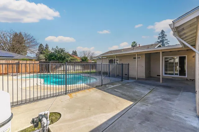 $469,996 | 1208 Ojai Lane, Modesto, CA 95355