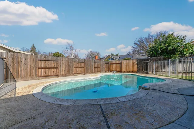 $469,996 | 1208 Ojai Lane, Modesto, CA 95355