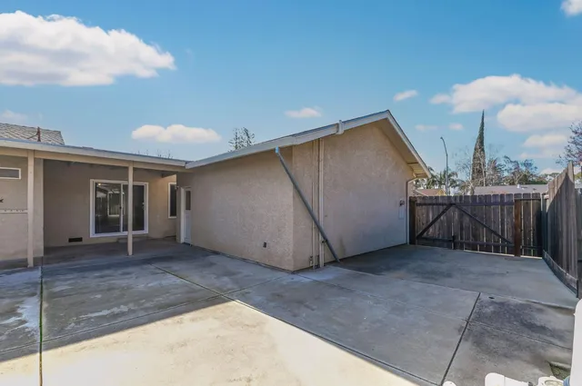 $469,996 | 1208 Ojai Lane, Modesto, CA 95355