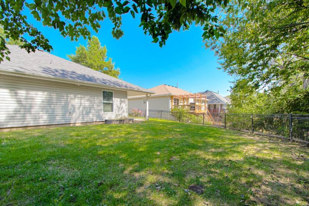 603 Southwest Creek Ridge Drive . Grain Valley, MO 64029 - Photo 25 of 26 Gallery Image 25