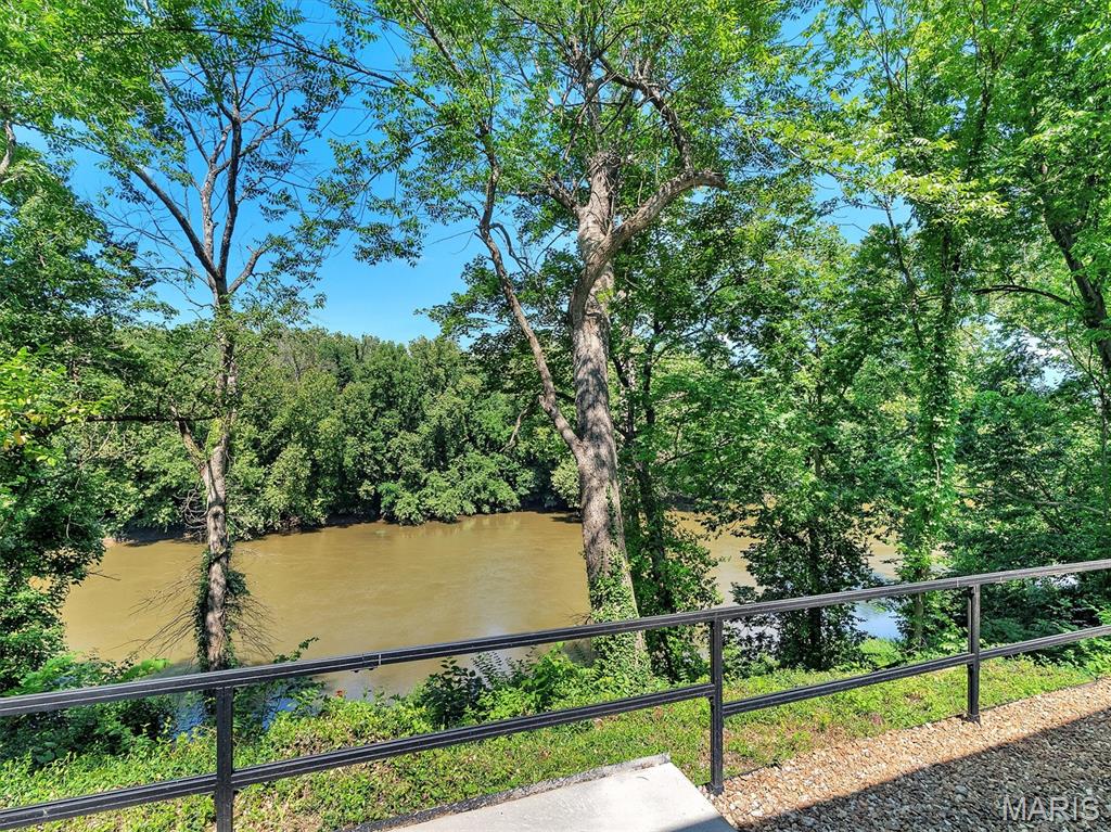 1811 Opeechee Beach Road Pacific, MO 63069 - Photo 8 of 29