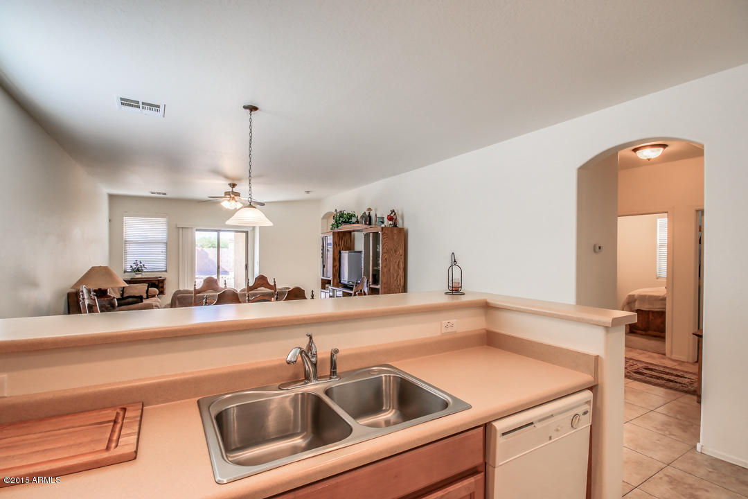 44093 Roth Road Maricopa, AZ 85138 - Photo 13 of 32 Roth-13