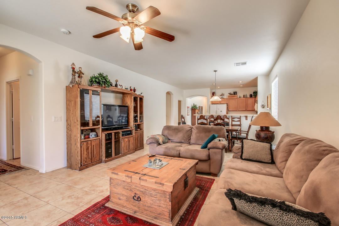 44093 Roth Road Maricopa, AZ 85138 - Photo 16 of 32 Roth-16