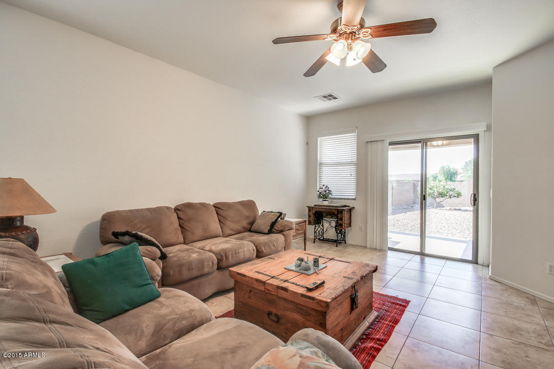 44093 Roth Road Maricopa, AZ 85138 - Photo 17 of 32 Roth-17
