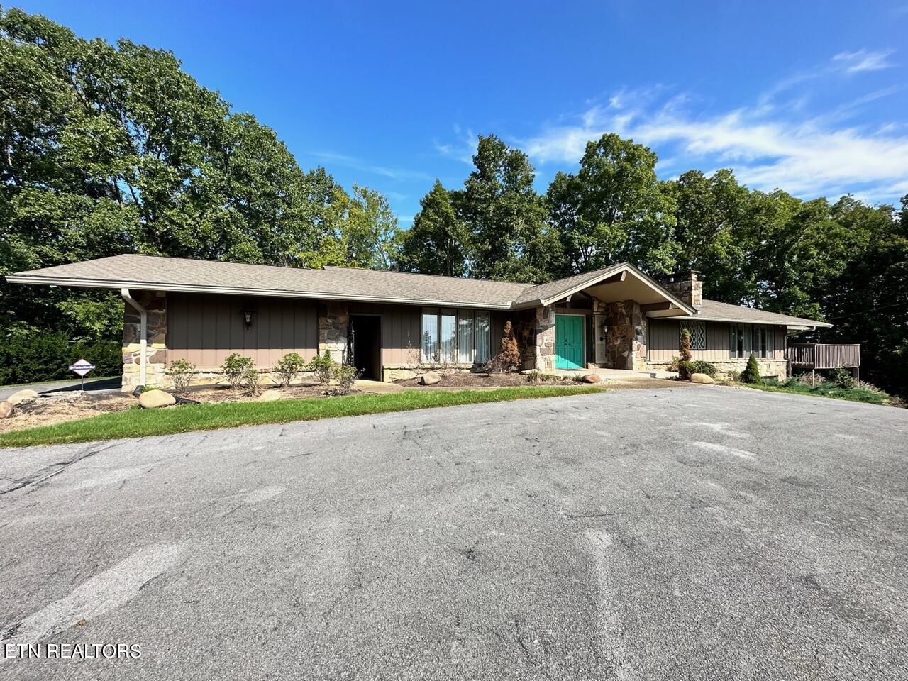 123 Cedar Hills Road Sevierville, TN 37862 - Photo 2 of 40 IMG_1493