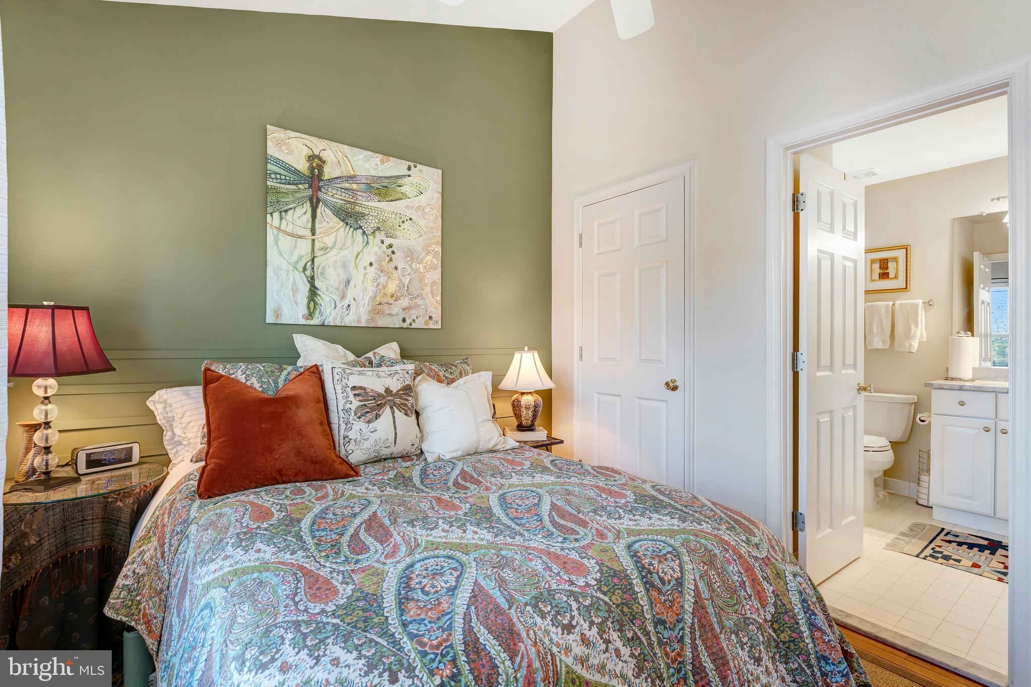 11022 Hemingway Court Silver Spring, MD 20902 - Photo 19 of 32 Guest room with vaulted ceilings and door to bath.