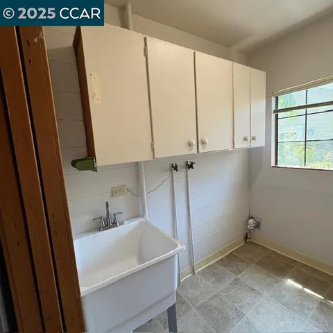 $5,000 | 2150 Whyte Park Avenue, Walnut Creek, CA 94595