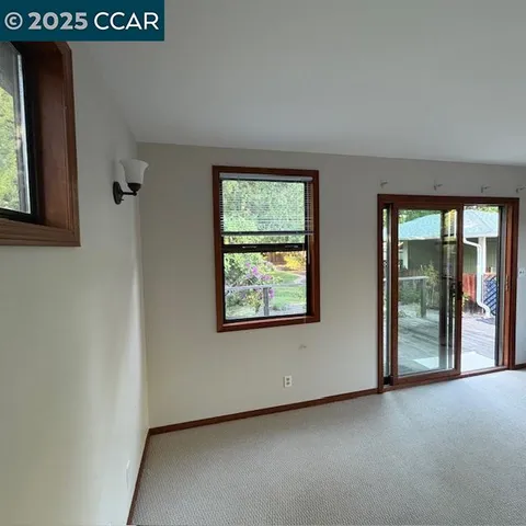 $5,000 | 2150 Whyte Park Avenue, Walnut Creek, CA 94595